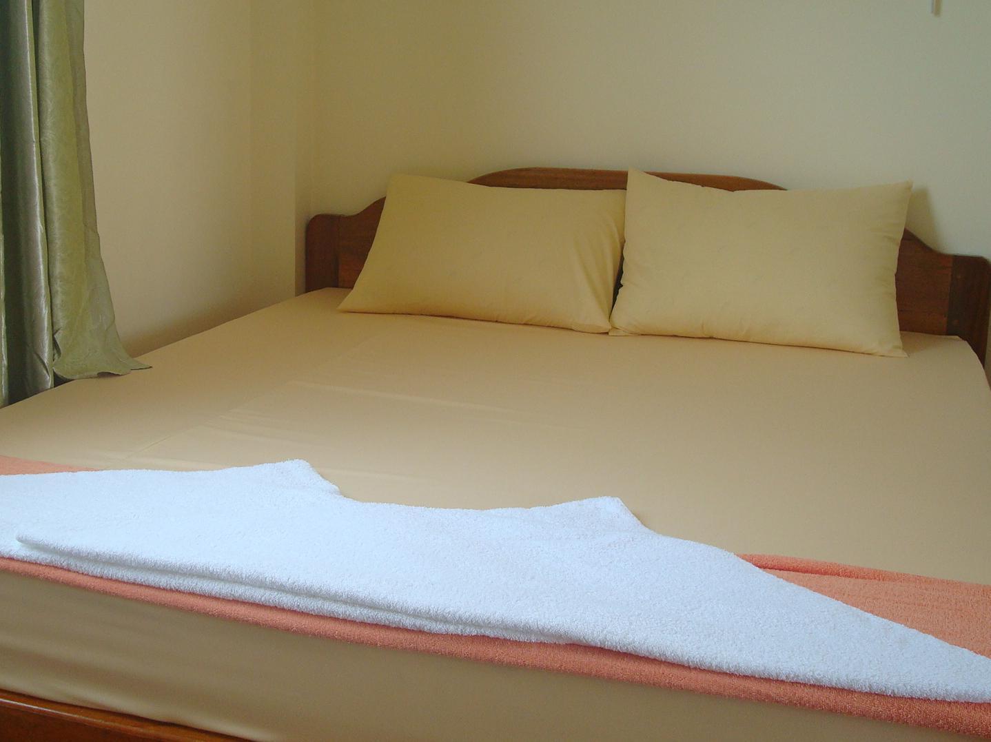 The Moonflower Bungalow Hotel Sihanoukville Bagian luar foto